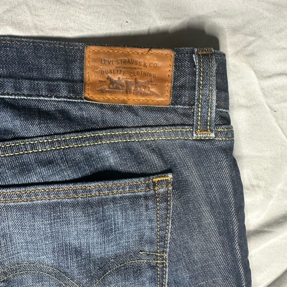 Levi's Dark Indigo Straight Jeans - Picture 15 of 17